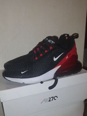Nike Air Max 270 Men's Black/Red/White Sneakers